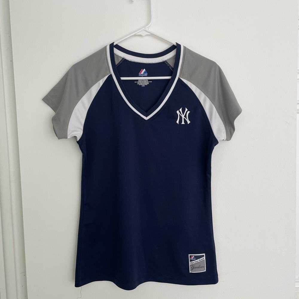 New York Yankees Majestic Pullover Jersey